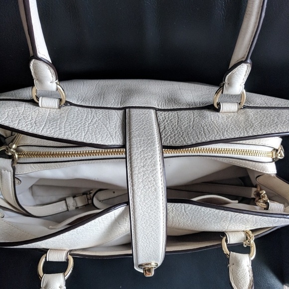 Authentic coach bag - Picture 4 of 4